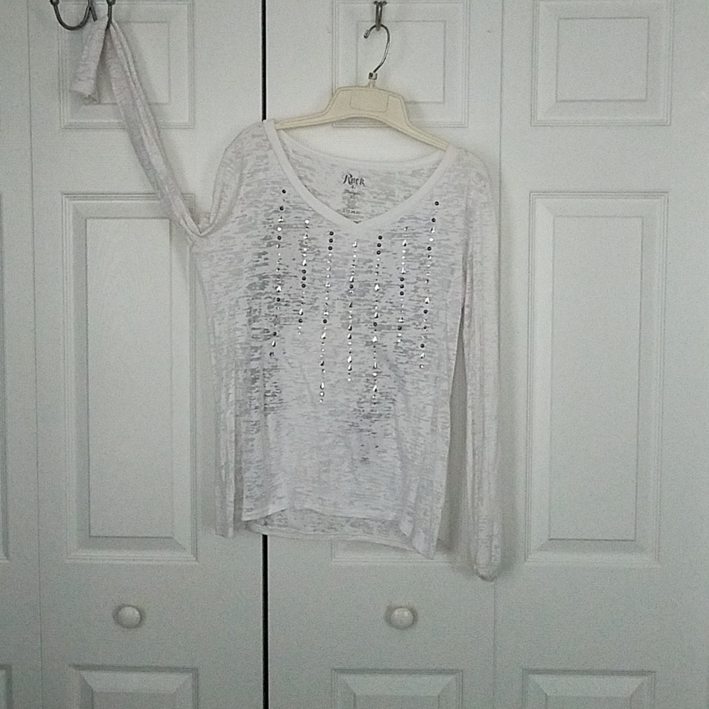 Shirt - Picture 3 of 3